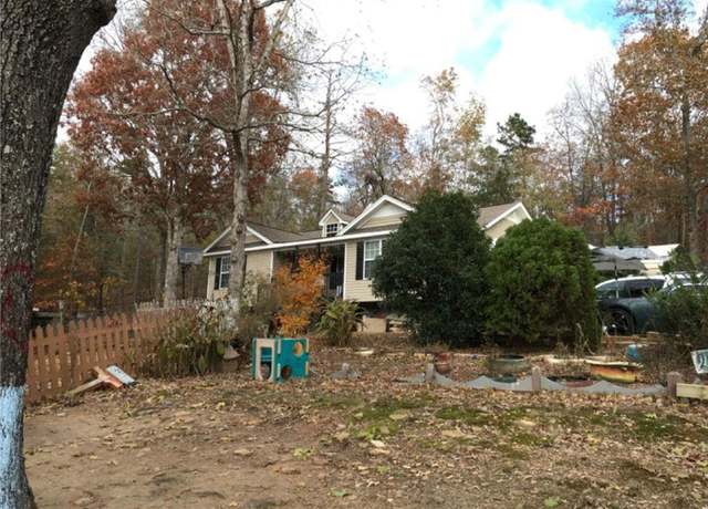 Property at 2971 Sky Lake Cir, Gainesville, GA 30506, 3 beds, 2 baths