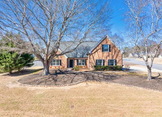 Property at 1270 Platinum Dr, Hoschton, GA 30548, 3 beds, 3 baths