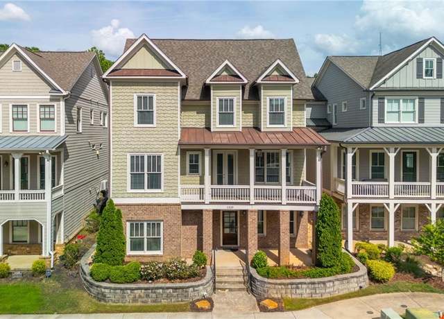 Property at 1329 Booth Ave, Atlanta, GA 30318, 5 beds, 4.5 baths