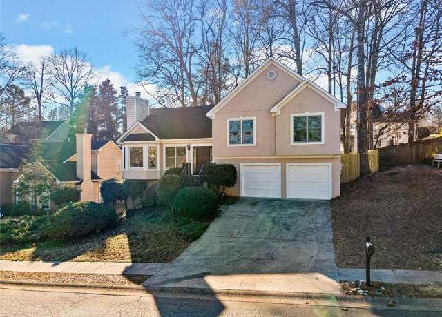 Property at 1379 Chatley Way, Woodstock, GA 30188, 3 beds, 3 baths