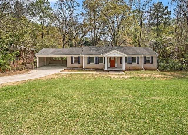 Property at 3129 Thrasher Cir, Decatur, GA 30032, 3 beds, 2 baths