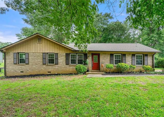 Property at 165 Wellington Dr, Mcdonough, GA 30252, 4 beds, 2 baths