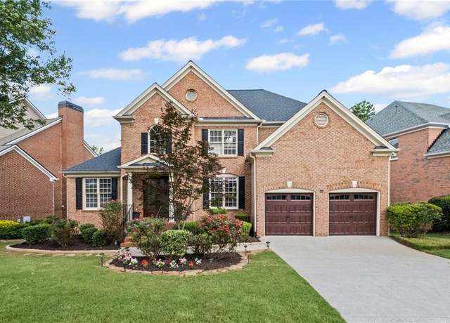 Property at 12857 Waterside Dr, Alpharetta, GA 30004, 5 beds, 4 baths