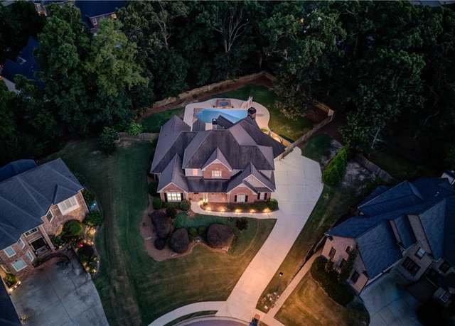 Property at 3217 Aberrone Pl, Buford, GA 30519, 4 beds, 3.5 baths