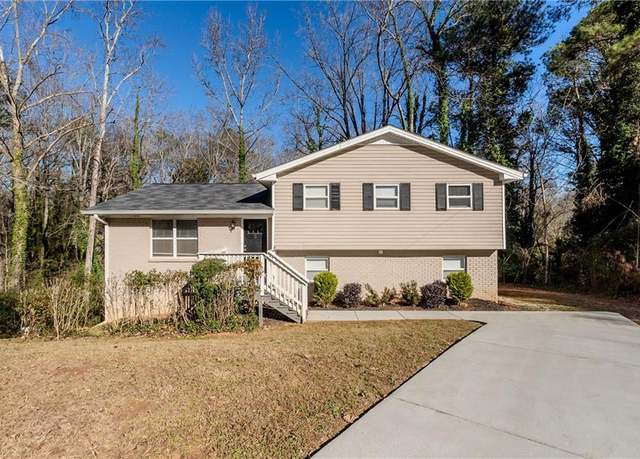 Property at 4412 Rustic Wood Dr, Stone Mountain, GA 30083, 4 beds, 2 baths