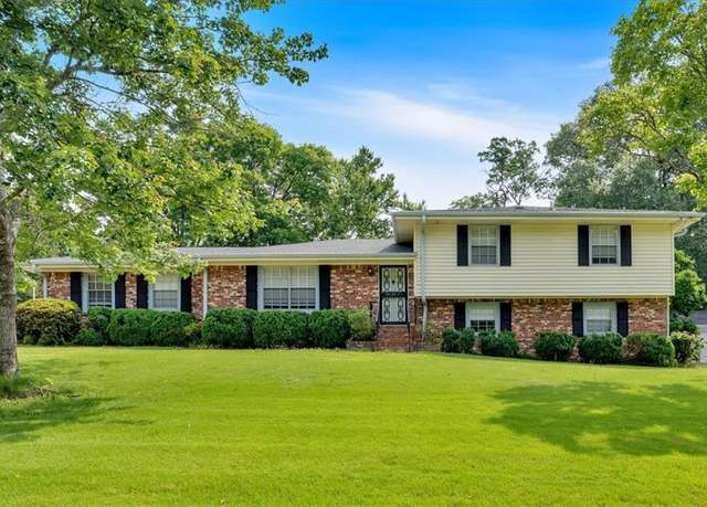 Property at 115 Creek Cir, Stockbridge, GA 30281, 3 beds, 2 baths