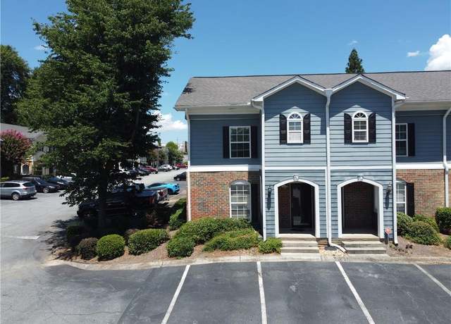 Property at 300 Summer Pl, Norcross, GA 30071, 2 beds, 2.5 baths