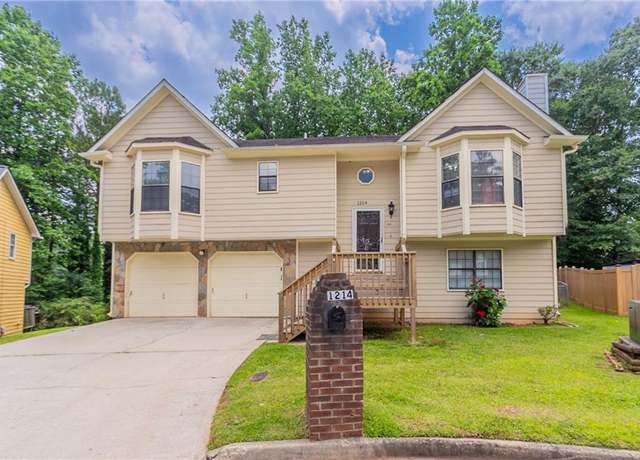 Property at 1214 Tyne Way, Stone Mountain, GA 30088, 3 beds, 3 baths
