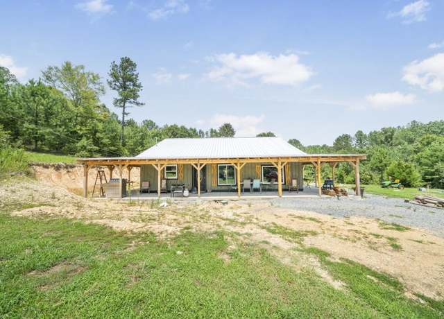 Property at 900 Chubb Rd SW, Lindale, GA 30147, 3 beds, 2 baths