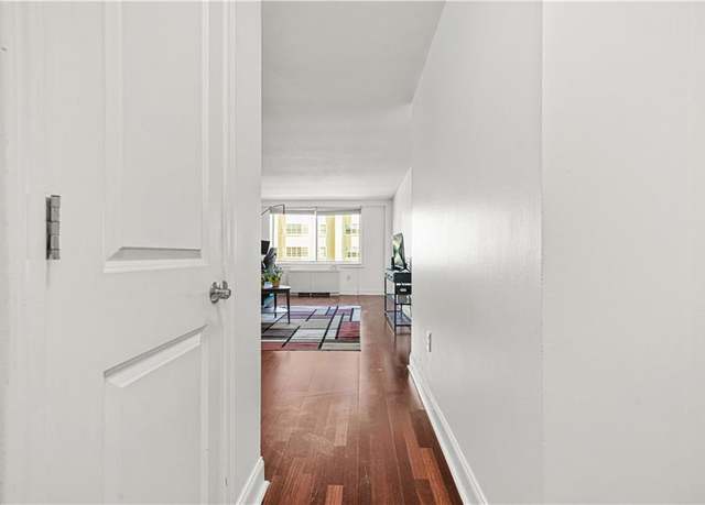 Property at 2479 Peachtree Rd, Atlanta, GA 30305, 1 bed, 1 bath