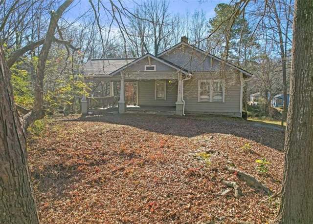 Property at 2365 Summit Ave NW, Atlanta, GA 30318, 7 beds, 2 baths