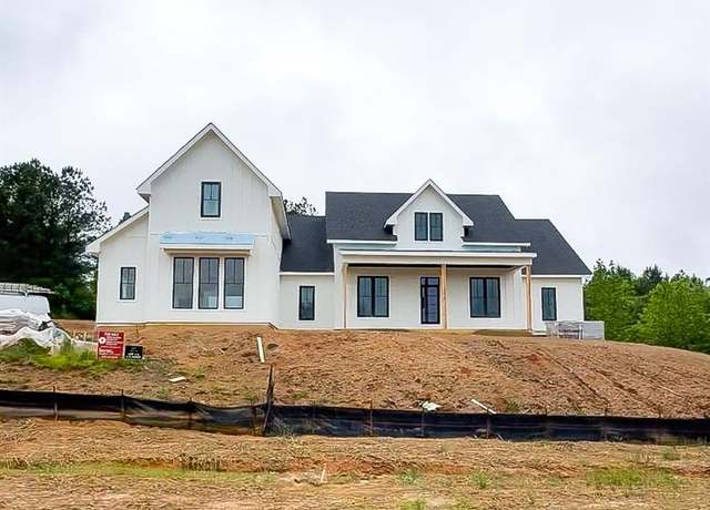 Property at 933 Mount Carmel Church Ln, Canton, GA 30114, 5 beds, 4.5 baths