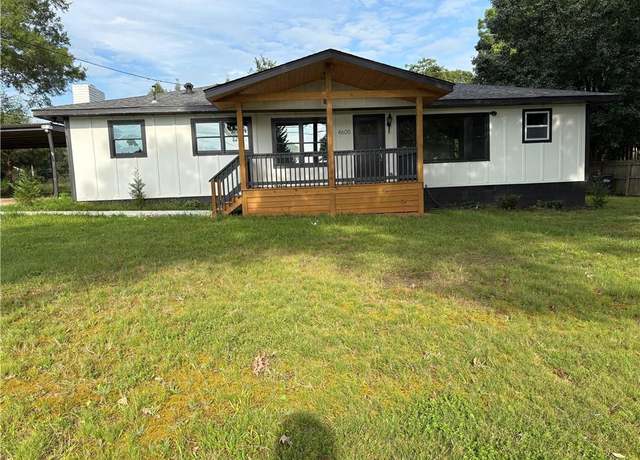Property at 4605 Doss Cir, Powder Springs, GA 30127, 4 beds, 2 baths