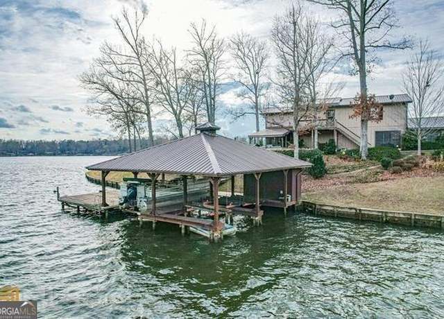 Property at 127 Bluegill Run, Eatonton, GA 31024, 4 beds, 3 baths