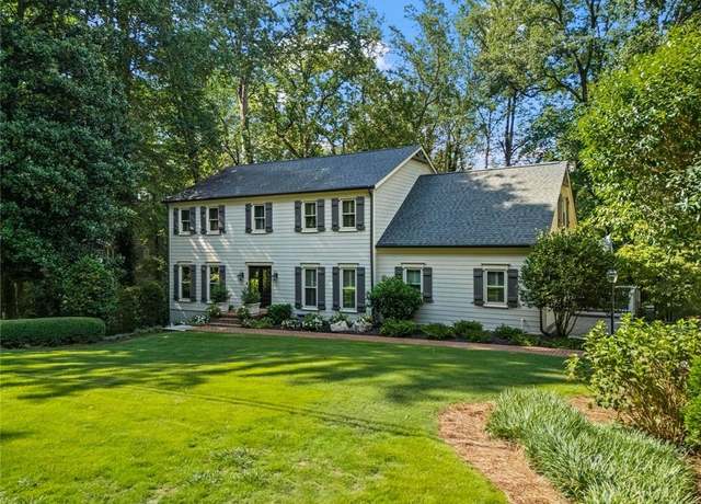 Property at 4283 Blackland Dr, Marietta, GA 30067, 4 beds, 3.5 baths