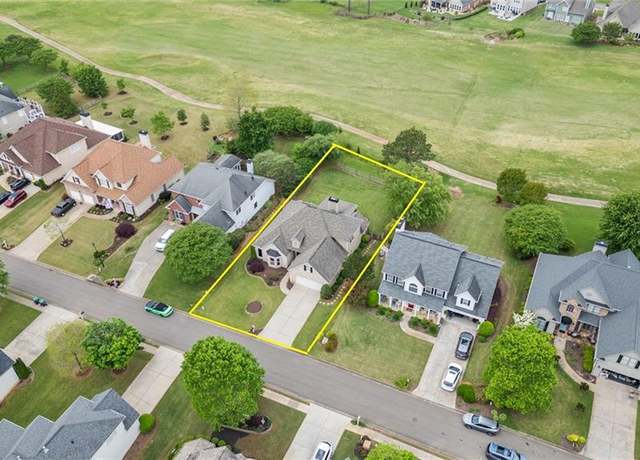 Property at 5375 Glenhaven Dr, Cumming, GA 30041, 4 beds, 3.5 baths