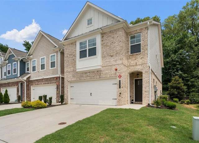 Property at 3731 Gardenwick Rd, Powder Springs, GA 30127, 3 beds, 2.5 baths