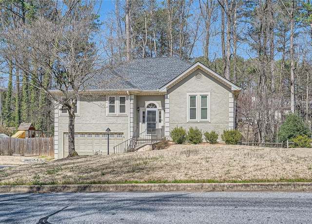 Property at 1975 Hunt Crossing Ct, Lawrenceville, GA 30043, 3 beds, 3 baths