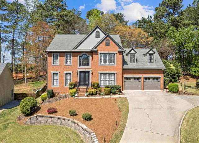 Property at 11570 Dunhill Place Dr, Johns Creek, GA 30005, 5 beds, 2.5 baths