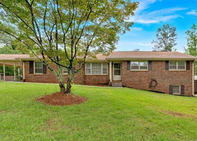 Property at 597 Rich Davis Rd, Hiram, GA 30141, 3 beds, 2 baths