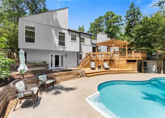 Property at 3457 Winter Hill Dr, Marietta, GA 30062, 4 beds, 3 baths