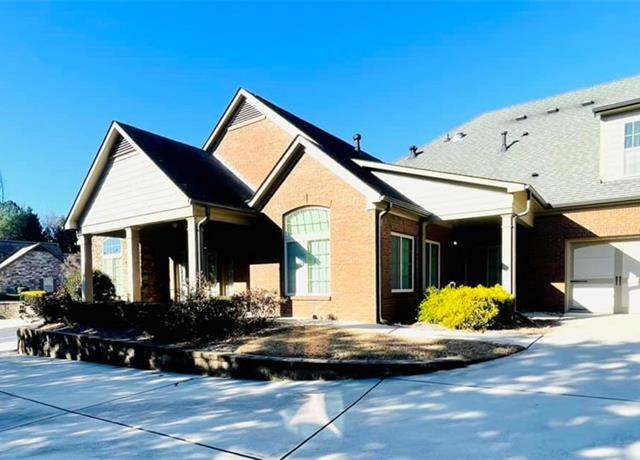 Property at 4140 Lanier Ridge Walk #104, Cumming, GA 30041, 4 beds, 3 baths
