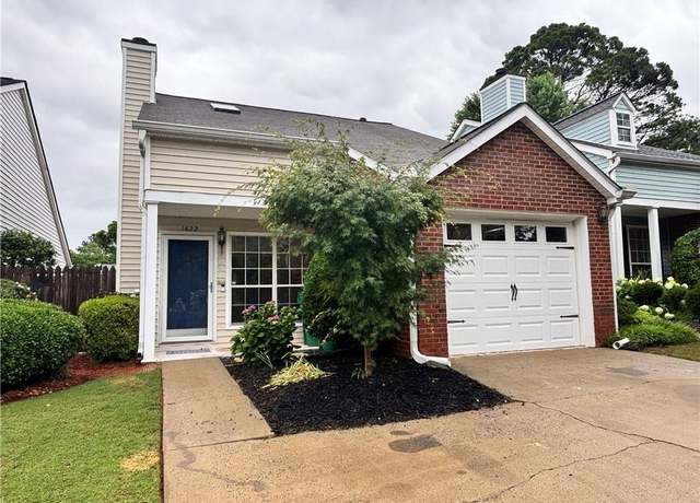 Property at 1822 Commonwealth Dr, Woodstock, GA 30188, 2 beds, 2 baths
