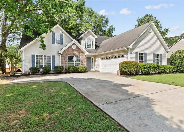 Property at 4042 Laurel Bend Ct, Snellville, GA 30039, 3 beds, 2 baths