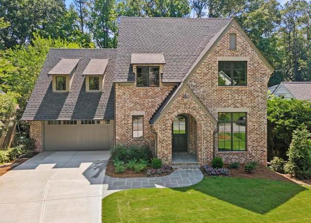 Property at 2461 Fernleaf Ct NW, Atlanta, GA 30318, 5 beds, 4.5 baths