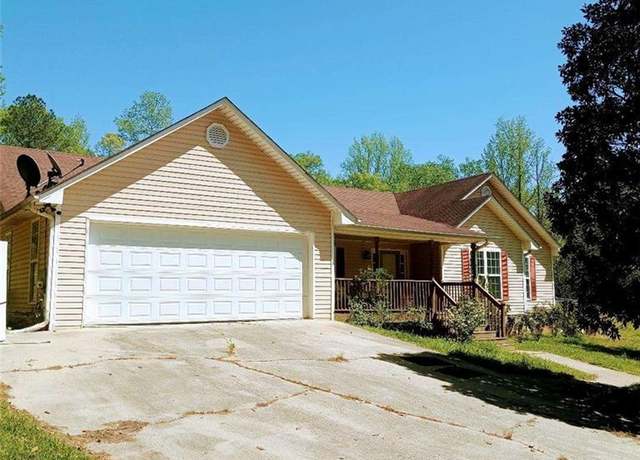 Property at 6690 Jenkins Rd, Fairburn, GA 30213, 4 beds, 2.5 baths
