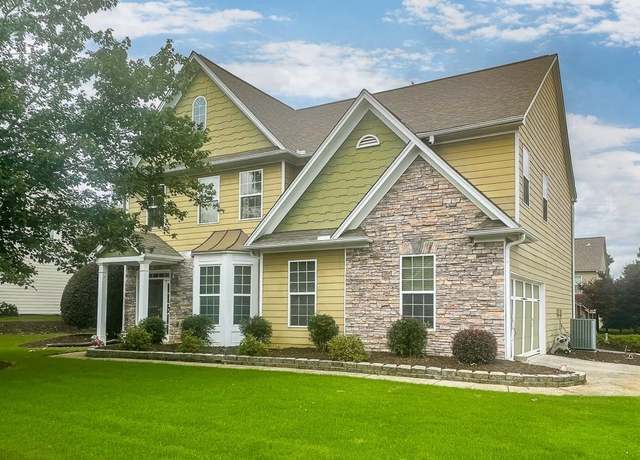 Property at 1683 Sahale Falls Dr, Braselton, GA 30517, 4 beds, 2.5 baths