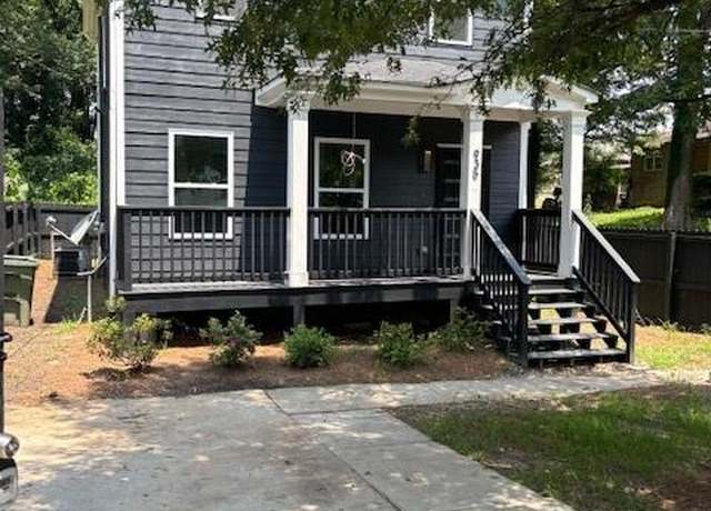 Property at 935 Pelham St NW, Atlanta, GA 30318, 4 beds, 3 baths