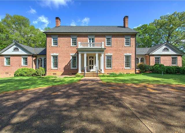 Property at 721 West Ave, Cartersville, GA 30120, 5 beds, 3.5 baths
