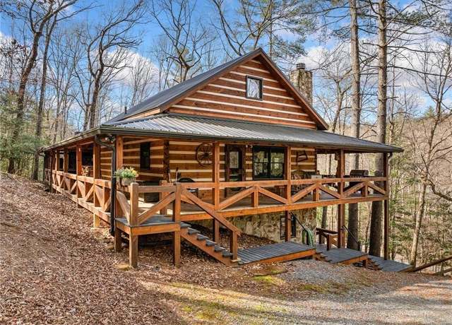Property at 494 Weeks Creek Rd, Blue Ridge, GA 30513, 3 beds, 3 baths