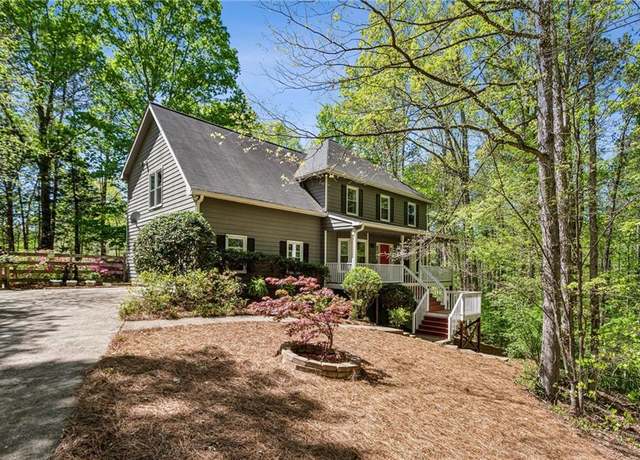 Property at 5876 Bridgemont Pl NW, Acworth, GA 30101, 4 beds, 2.5 baths