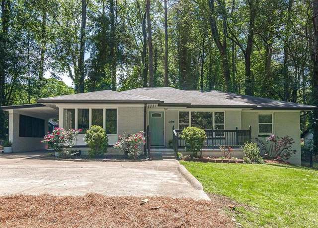 Property at 1992 Cascade Rd SW, Atlanta, GA 30311, 3 beds, 2 baths