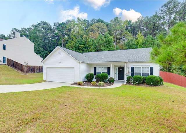 Property at 2221 Baker Carter Dr, Loganville, GA 30052, 3 beds, 2 baths