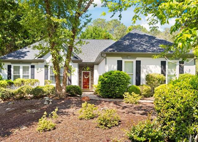 Property at 401 Azalea Cv, Canton, GA 30114, 3 beds, 2 baths