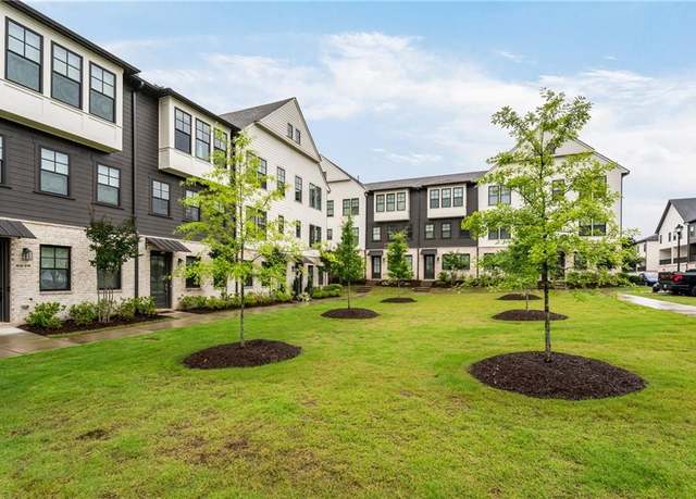 Property at 6635 Beacon Dr, Atlanta, GA 30328, 3 beds, 3.5 baths