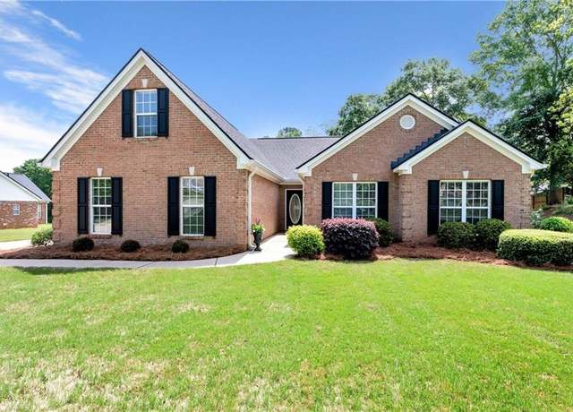 Property at 23 Stanton Way, Winder, GA 30680, 4 beds, 2 baths