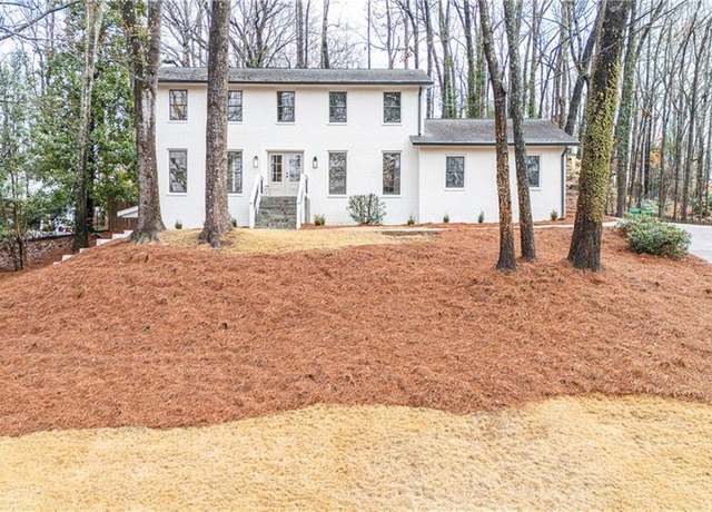 Property at 5548 Martina Way, Atlanta, GA 30338, 4 beds, 2.5 baths