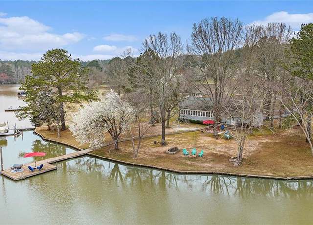 Property at 1120 Fisher Way, Buckhead, GA 30625, 3 beds, 2 baths