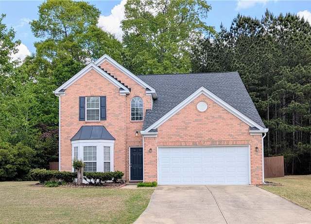 Property at 2203 Beacon Crest Dr, Buford, GA 30519, 4 beds, 2.5 baths