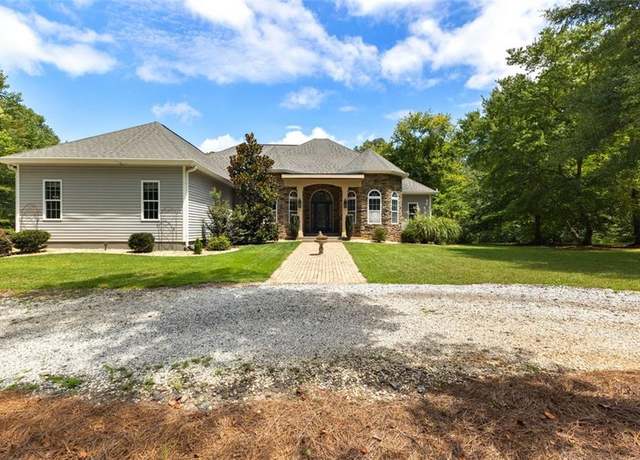 Property at 1452 Redwine Rd, Fayetteville, GA 30215, 4 beds, 3.5 baths
