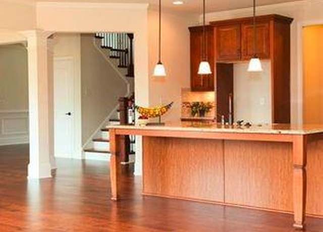 Property at 7330 Oldbury Pl, Cumming, GA 30040, 5 beds, 4.5 baths