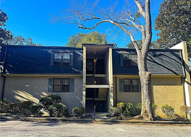 Property at 28 Glenald Way NW, Atlanta, GA 30327, 1 bed, 1 bath