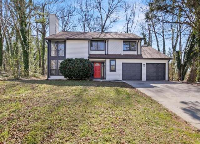 Property at 1628 Links Overlook, Stone Mountain, GA 30088, 3 beds, 2.5 baths