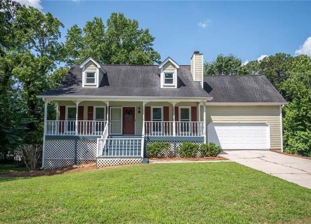 Property at 3381 Birchwood Trl, Snellville, GA 30078, 4 beds, 2 baths