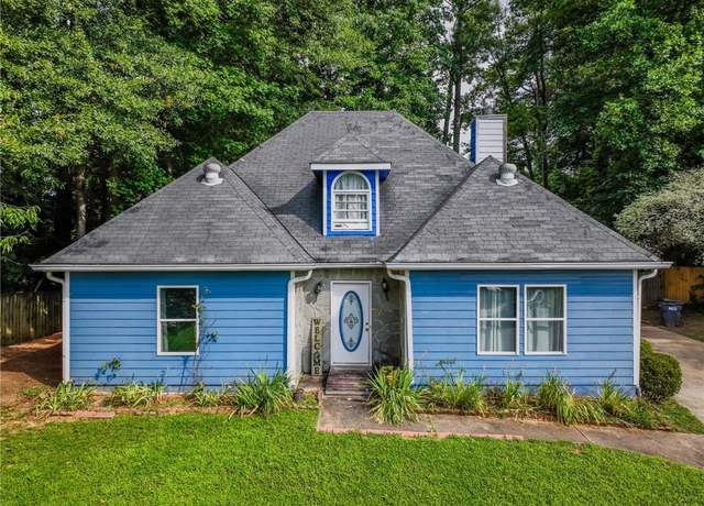 Property at 3955 Peninsula Ct, Lawrenceville, GA 30044, 3 beds, 2 baths