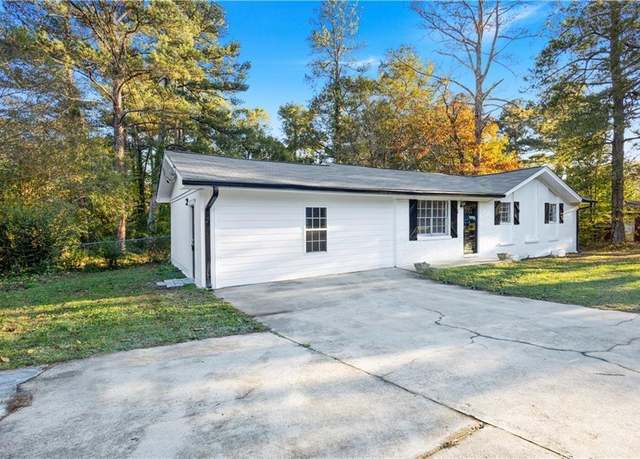 Property at 4781 Brownsville Rd, Powder Springs, GA 30127, 4 beds, 2 baths